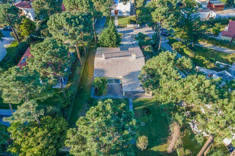 Moradia T4 para Venda em Charneca de Caparica e Sobreda Foto 34