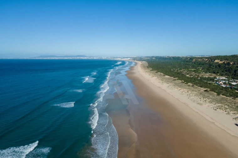 Moradia T4 para Venda em Charneca de Caparica e Sobreda Foto 36