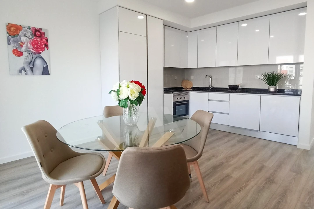 Apartamento T3 para Venda em Benfica Foto 3