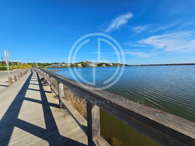 Apartamento T2 para Venda em Almancil Foto 16