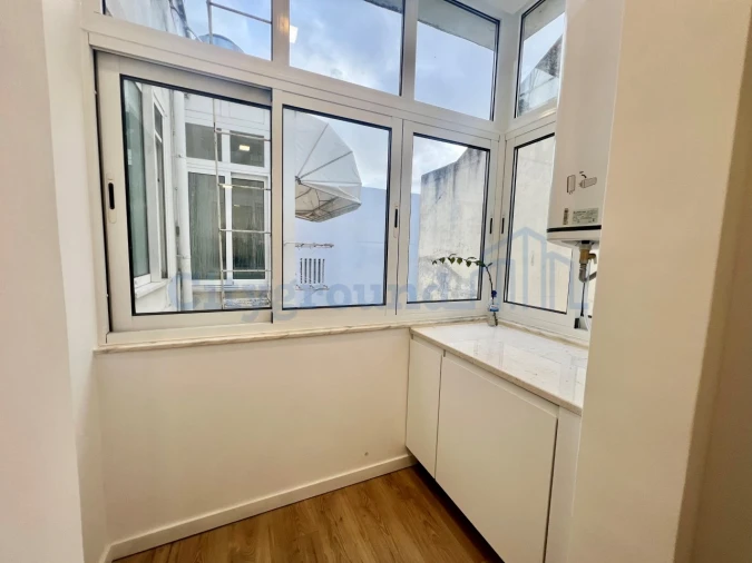 Apartamento T2 para Venda em Penha de França Foto 17