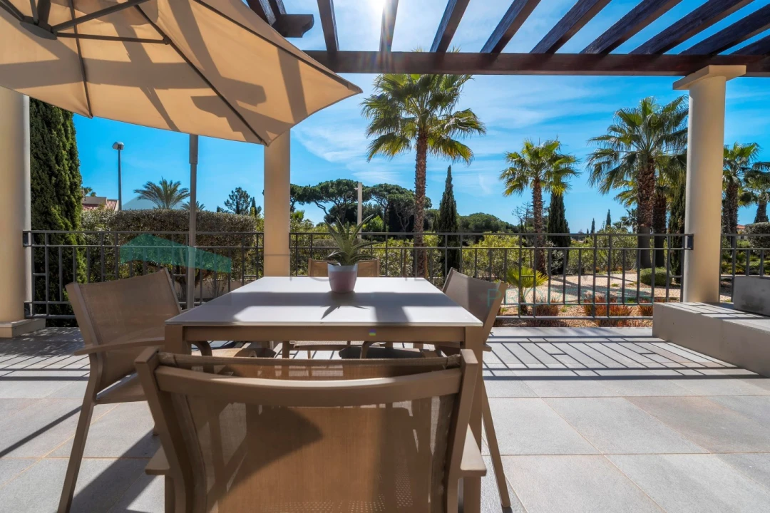 Apartamento T2 para Venda em Quarteira Foto 19