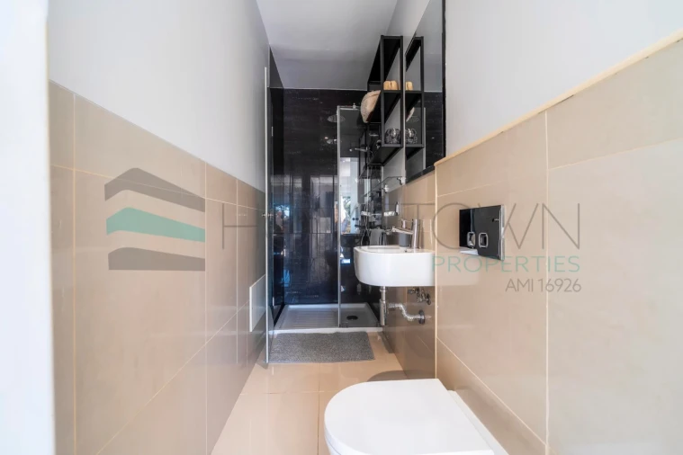 Apartamento T2 para Venda em Quarteira Foto 17