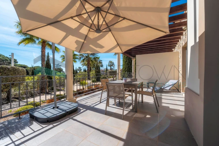 Apartamento T2 para Venda em Quarteira Foto 18