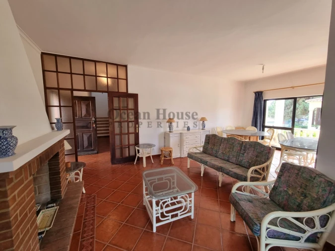 Moradia T5 para Venda em Albufeira e Olhos de Água Foto 10