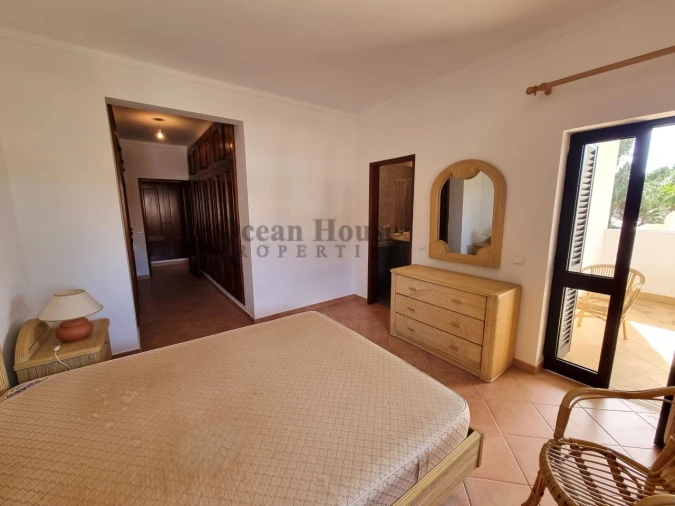 Moradia T5 para Venda em Albufeira e Olhos de Água Foto 21