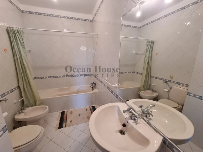 Moradia T5 para Venda em Albufeira e Olhos de Água Foto 23