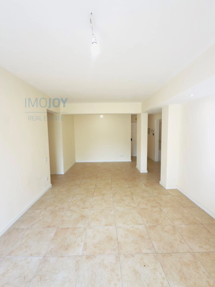 Apartamento T2 para Venda em Algueirão-Mem Martins Foto 4