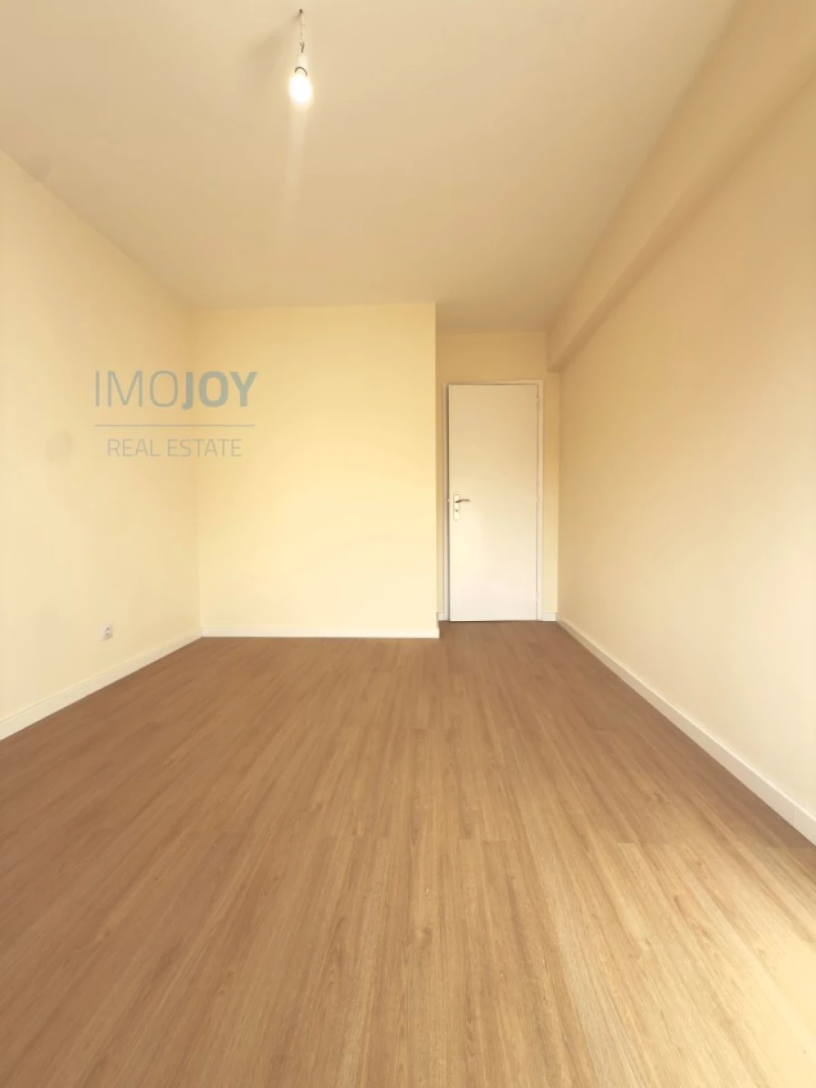 Apartamento T2 para Venda em Algueirão-Mem Martins Foto 12