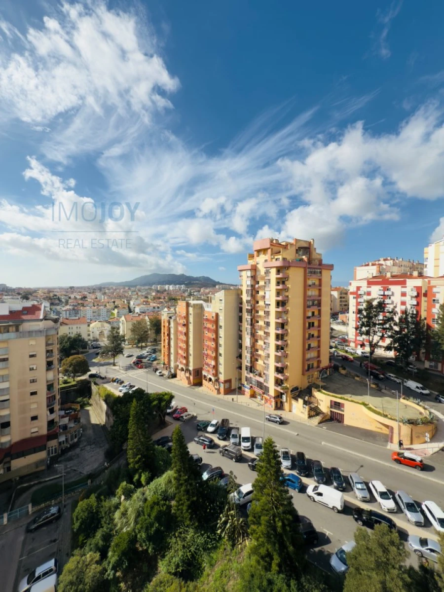 Apartamento T2 para Venda em Algueirão-Mem Martins Foto 18