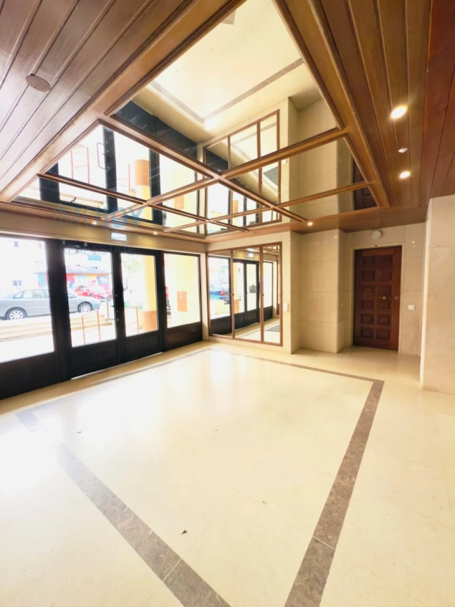 Apartamento T2 para Venda em Algueirão-Mem Martins Foto 23