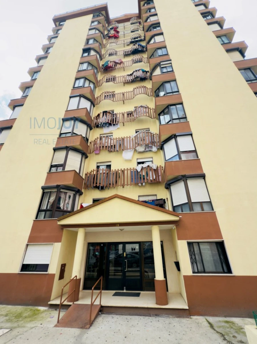 Apartamento T2 para Venda em Algueirão-Mem Martins Foto 24