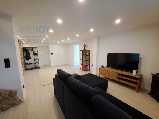 Moradia T3 para Venda em Santiago dos Velhos Foto 4