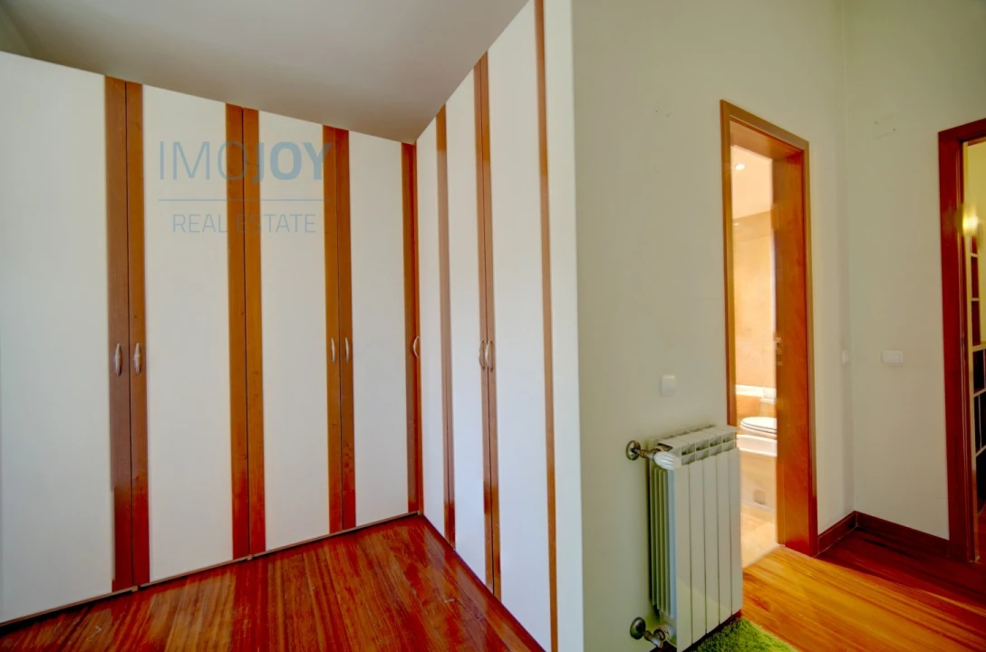 Moradia T6 para Arrendamento em Cascais e Estoril Foto 27