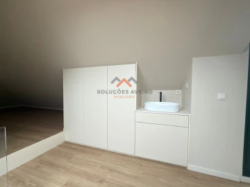 Apartamento T2 para Venda em Glória e Vera Cruz