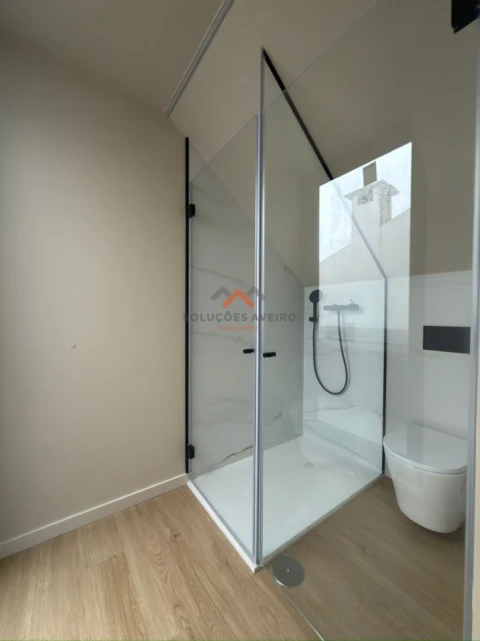 Apartamento T2 para Venda em Glória e Vera Cruz