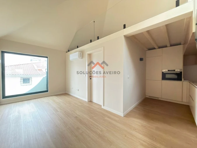 Apartamento T2 para Venda em Glória e Vera Cruz Foto 3