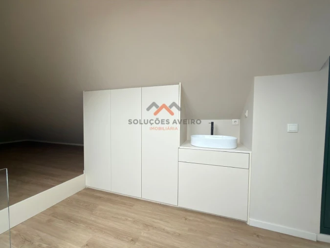 Apartamento T2 para Venda em Glória e Vera Cruz Foto 12