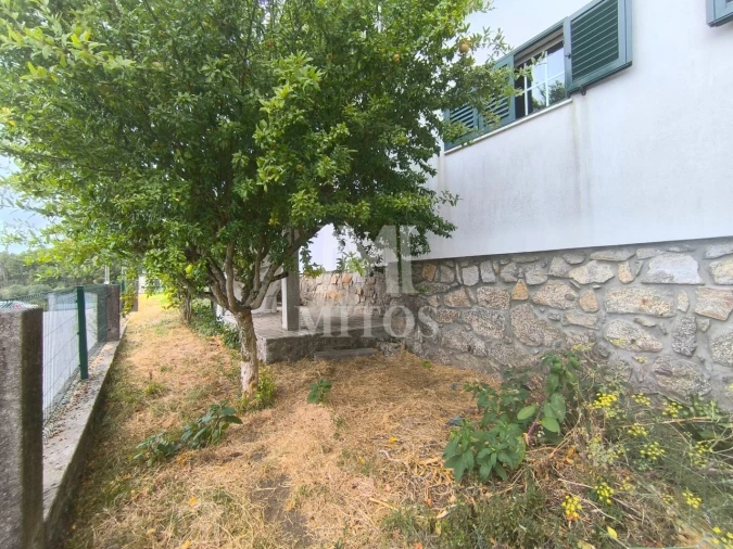 Moradia T3 para Venda em Subportela, Deocriste e Portela Susã Foto 26