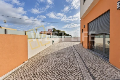 Moradia T4 para Venda em Silveira