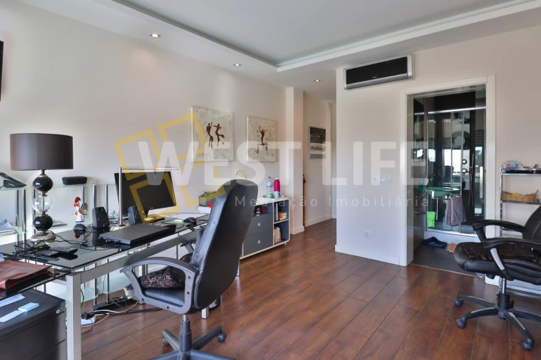 Moradia T4 para Venda em Silveira Foto 18