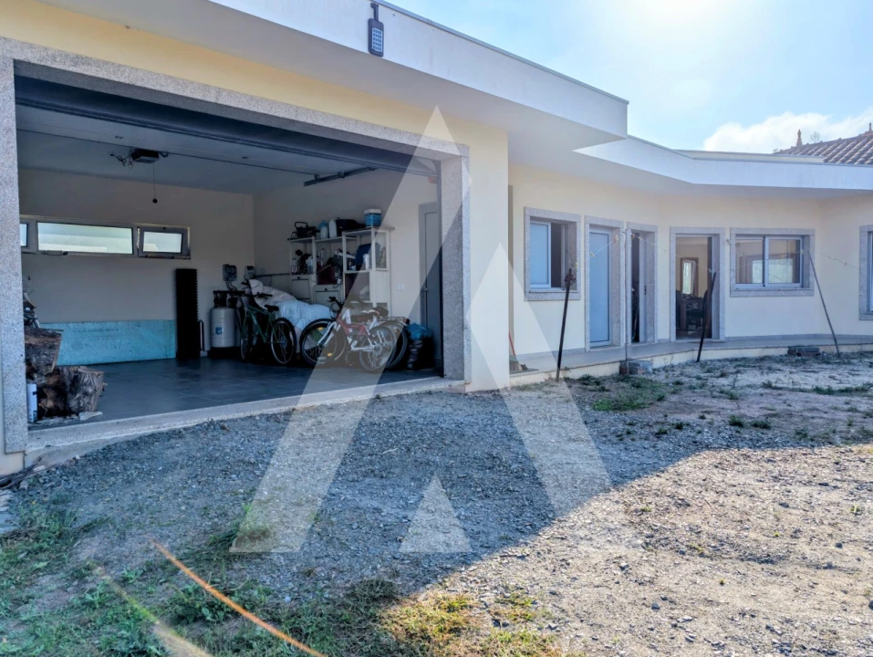 Moradia T3 para Venda em Macinhata do Vouga Foto 28