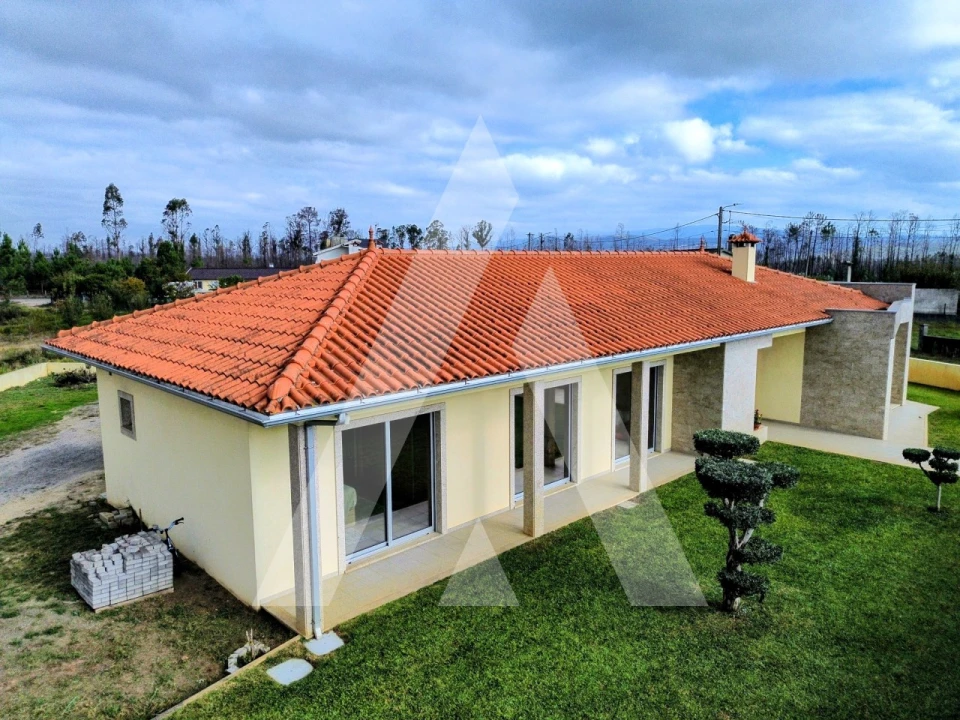 Moradia T3 para Venda em Macinhata do Vouga Foto 38