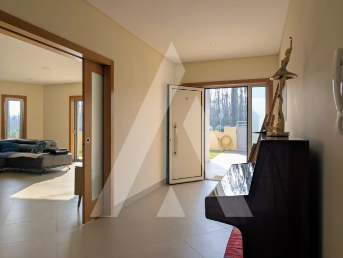 Moradia T3 para Venda em Macinhata do Vouga Foto 13