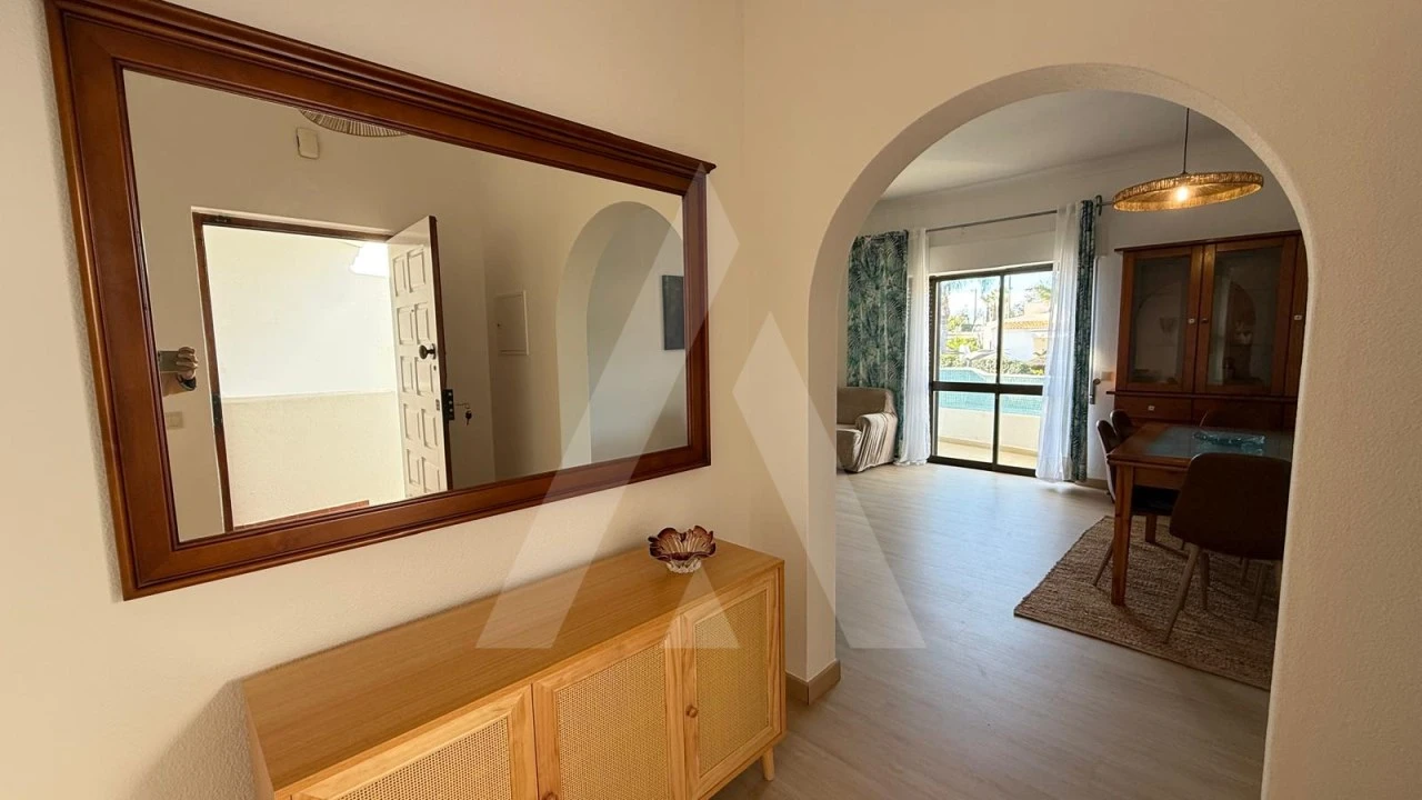 Apartamento T2 para Arrendamento em Albufeira e Olhos de Água Foto 5