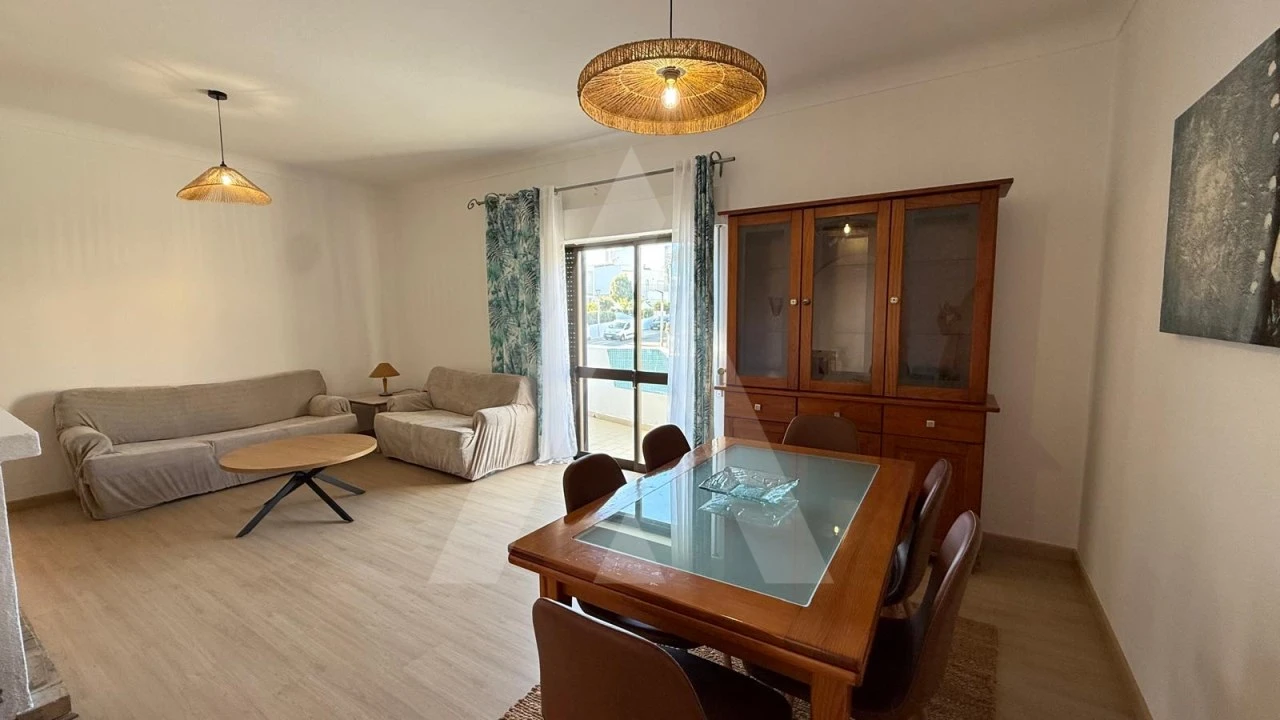 Apartamento T2 para Arrendamento em Albufeira e Olhos de Água Foto 6