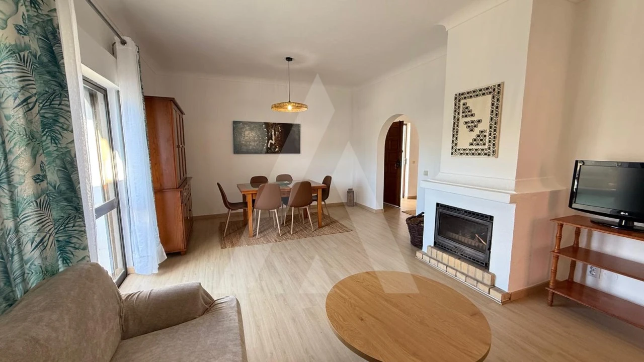 Apartamento T2 para Arrendamento em Albufeira e Olhos de Água Foto 7