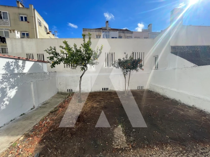 Apartamento T2 para Venda em Venteira