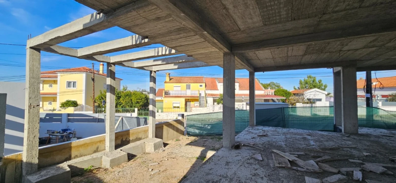 Moradia T3 para Venda em Fernao Ferro Foto 5