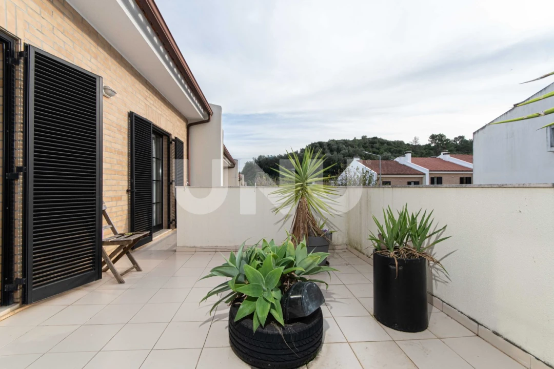 Moradia T4 para Venda em Castanheira do Ribatejo e Cachoeiras Foto 29