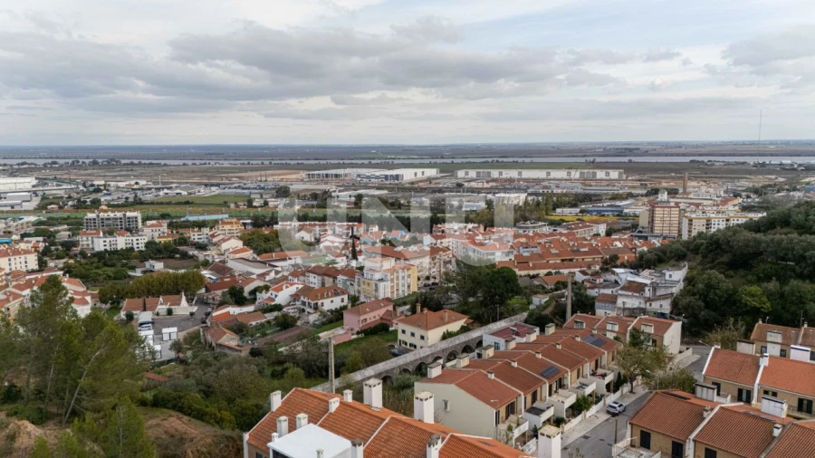 Moradia T4 para Venda em Castanheira do Ribatejo e Cachoeiras Foto 52