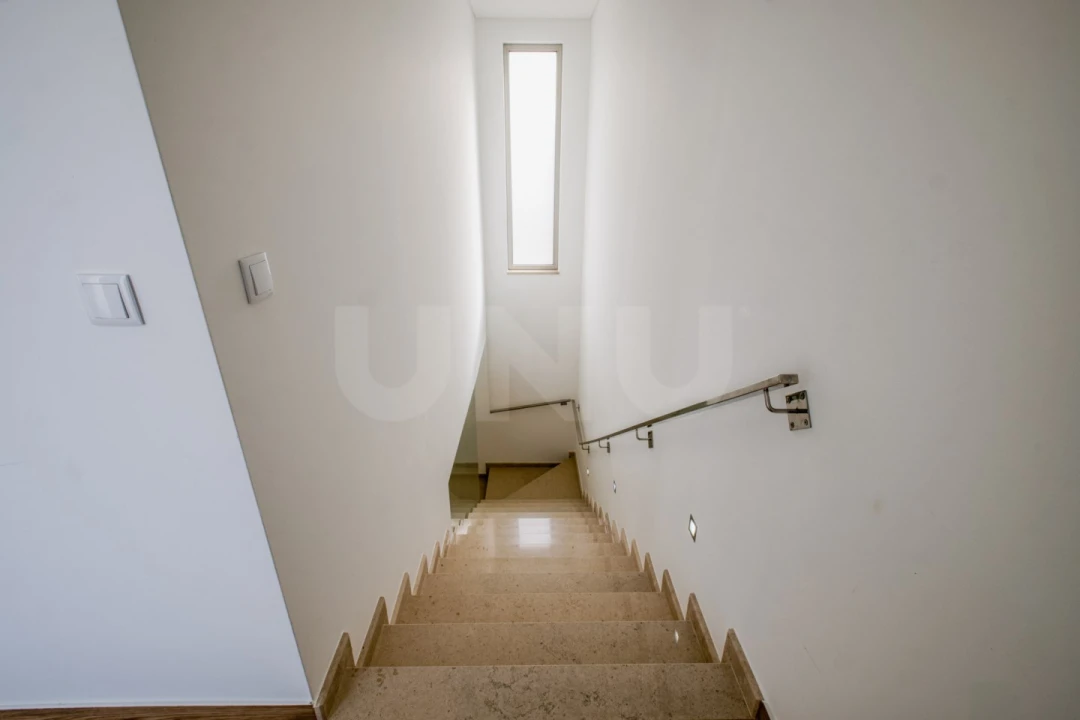 Moradia T3 para Venda em Tornada e Salir do Porto Foto 9