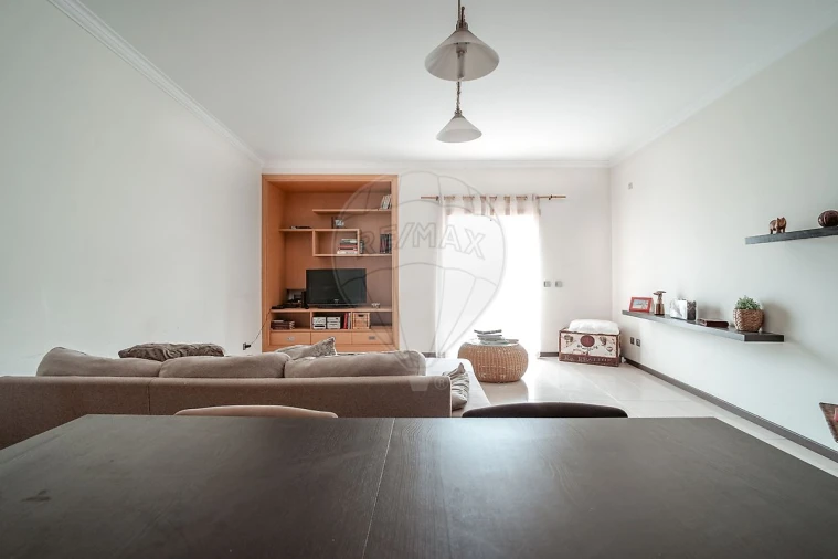 Moradia T4 para Venda em Vale de Santarem Foto 24