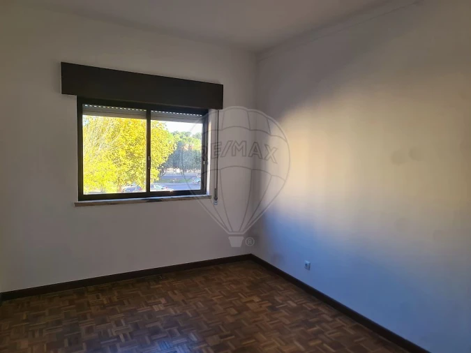 Apartamento T3 para Arrendamento em Cartaxo e Vale da Pinta Foto 4