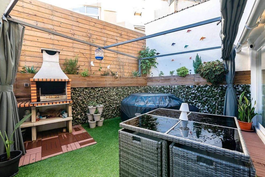 Apartamento T2 para Venda em Queluz e Belas Foto 2