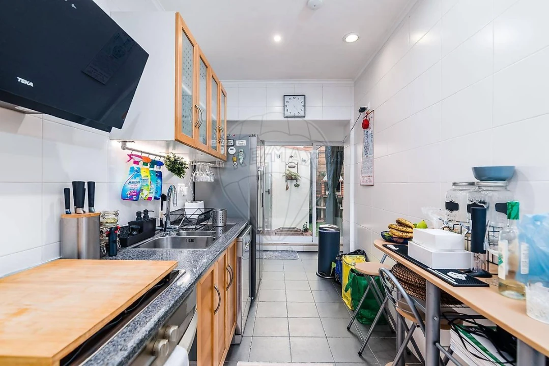 Apartamento T2 para Venda em Queluz e Belas Foto 10