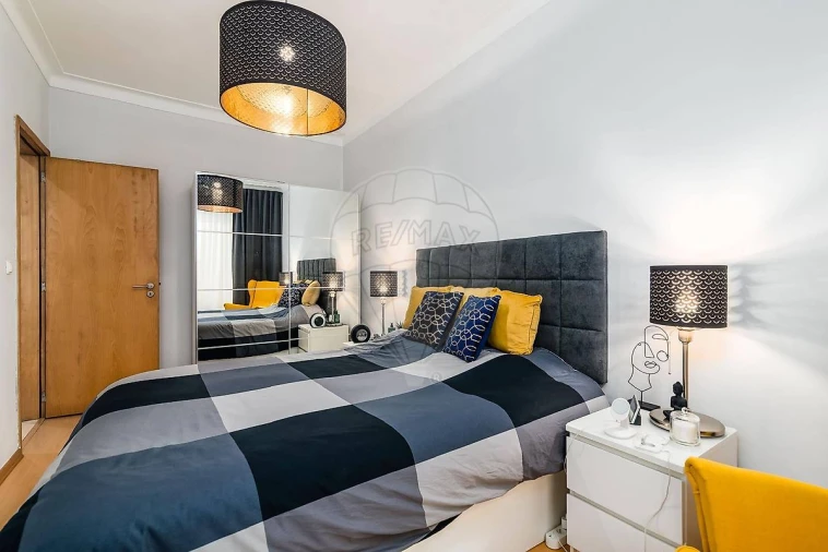 Apartamento T2 para Venda em Queluz e Belas Foto 25