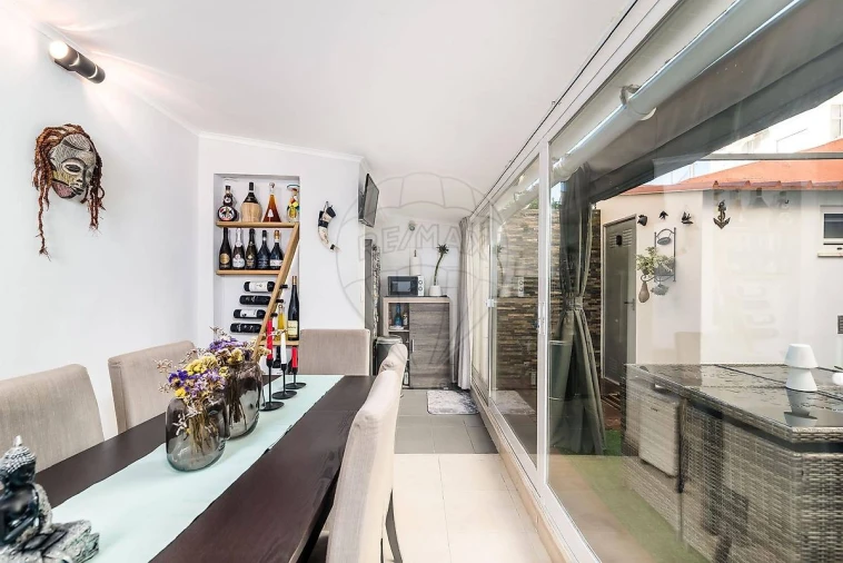 Apartamento T2 para Venda em Queluz e Belas Foto 6