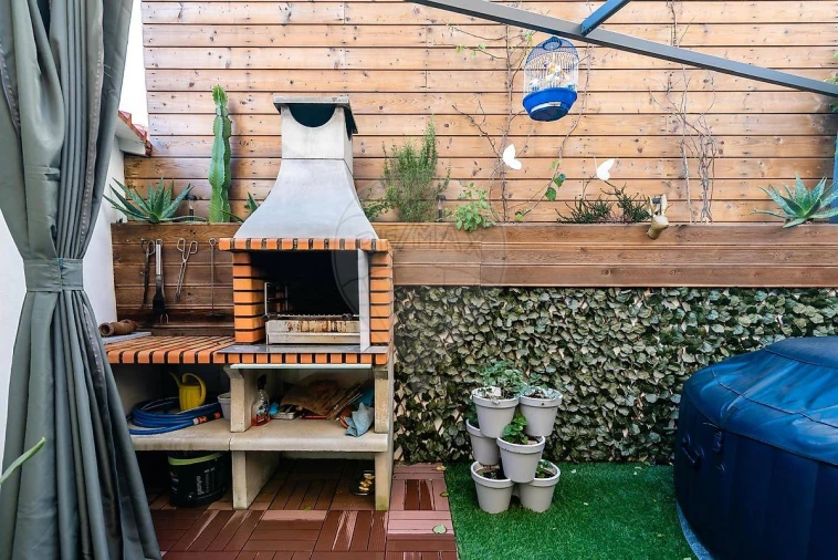 Apartamento T2 para Venda em Queluz e Belas Foto 21