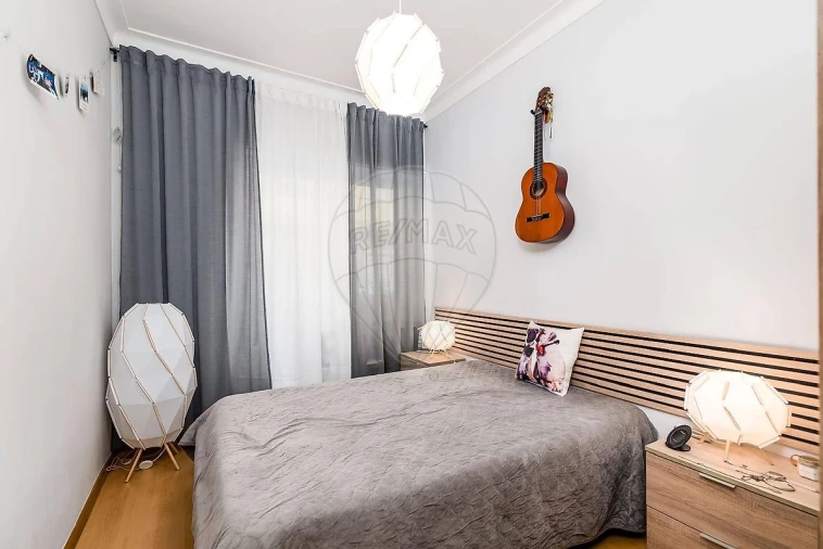 Apartamento T2 para Venda em Queluz e Belas Foto 28