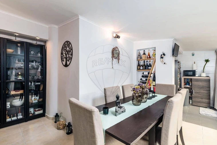 Apartamento T2 para Venda em Queluz e Belas Foto 9