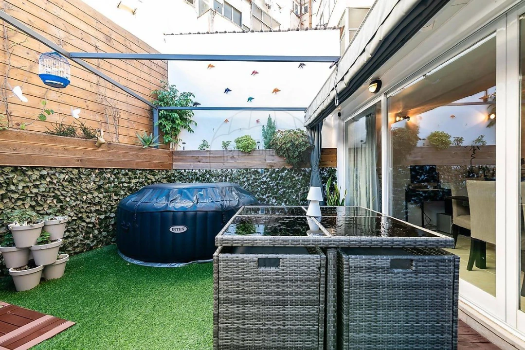 Apartamento T2 para Venda em Queluz e Belas Foto 18