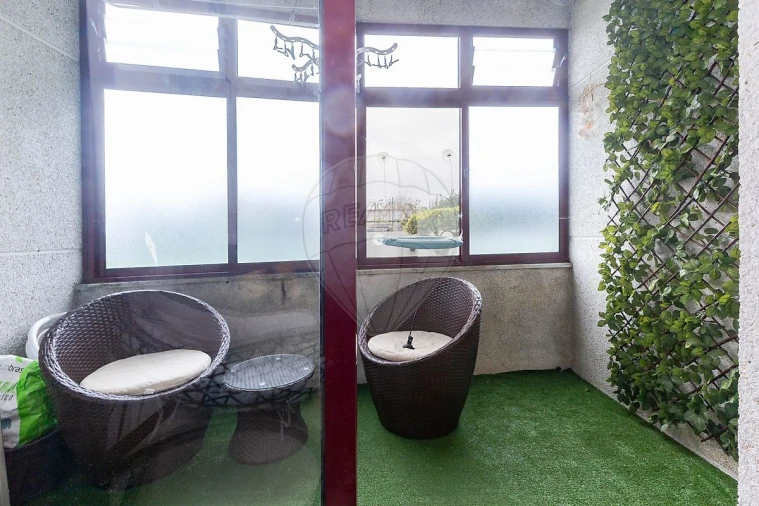 Apartamento T1 para Venda em Oliveira do Douro Foto 10