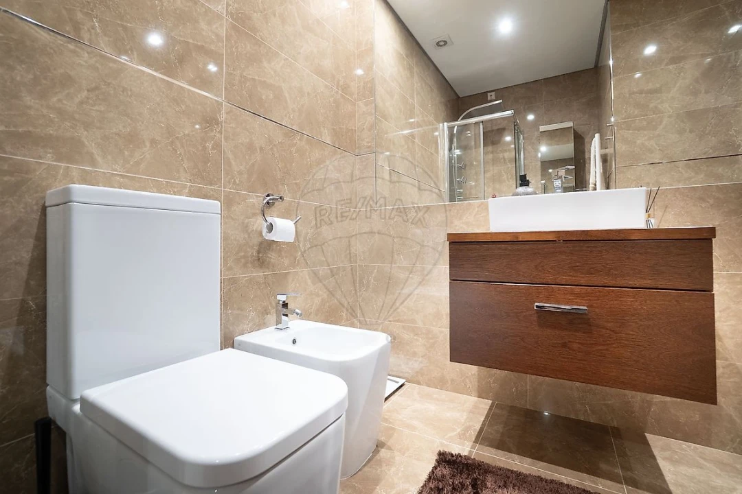 Apartamento T2 para Venda em Vila Chã, Codal e Vila Cova de Perrinho Foto 21