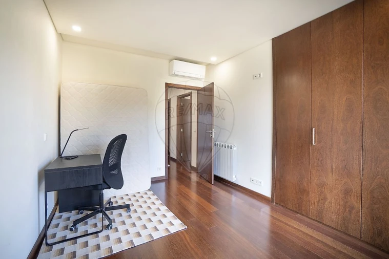 Apartamento T2 para Venda em Vila Chã, Codal e Vila Cova de Perrinho Foto 26