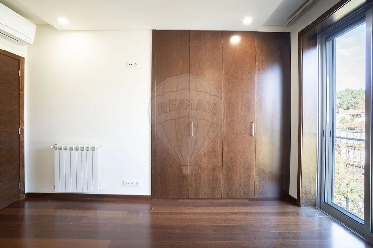 Apartamento T2 para Venda em Vila Chã, Codal e Vila Cova de Perrinho Foto 23